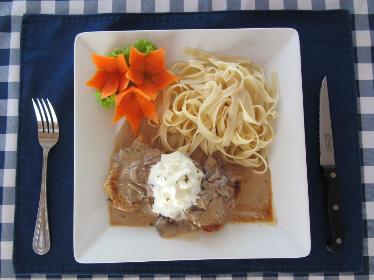 Flower Paradise Bungalows & Swiss Restaurant Roestiland Lamai Beach  Exteriör bild