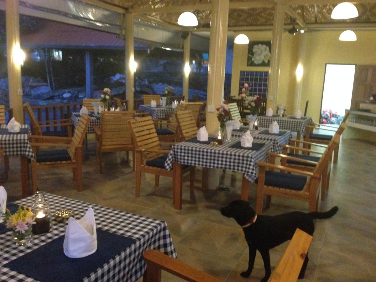 Flower Paradise Bungalows & Swiss Restaurant Roestiland Lamai Beach  Exteriör bild
