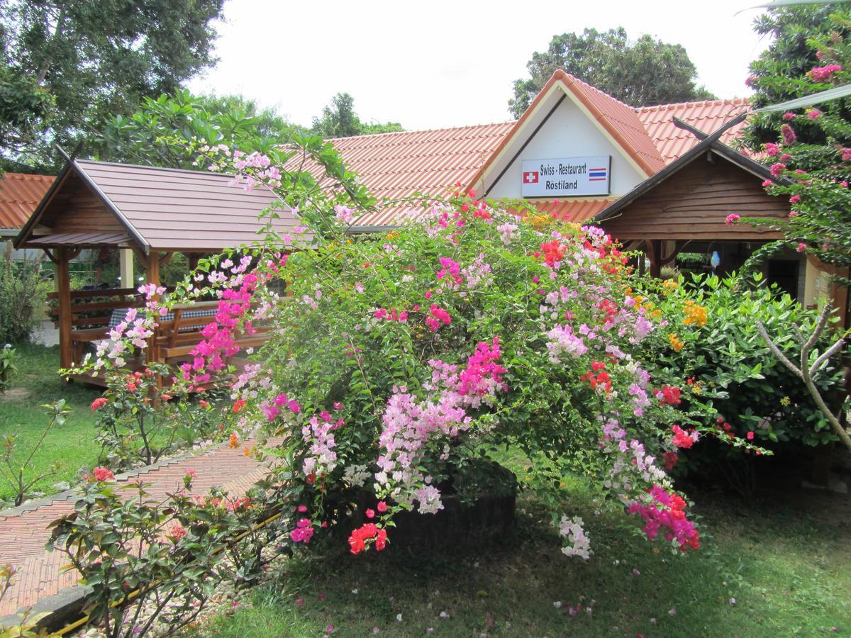 Flower Paradise Bungalows & Swiss Restaurant Roestiland Lamai Beach  Exteriör bild